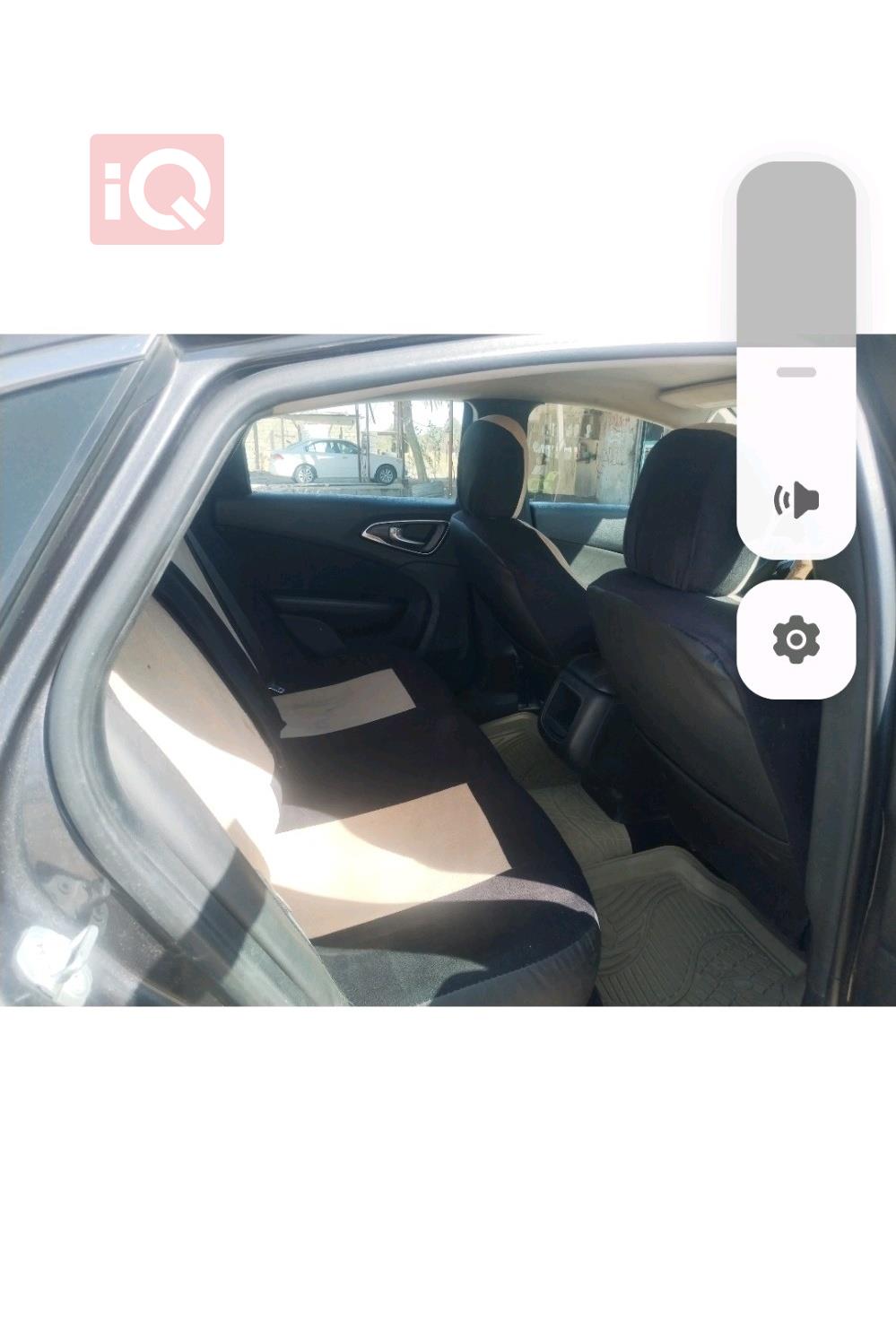 کرایسلەر 200